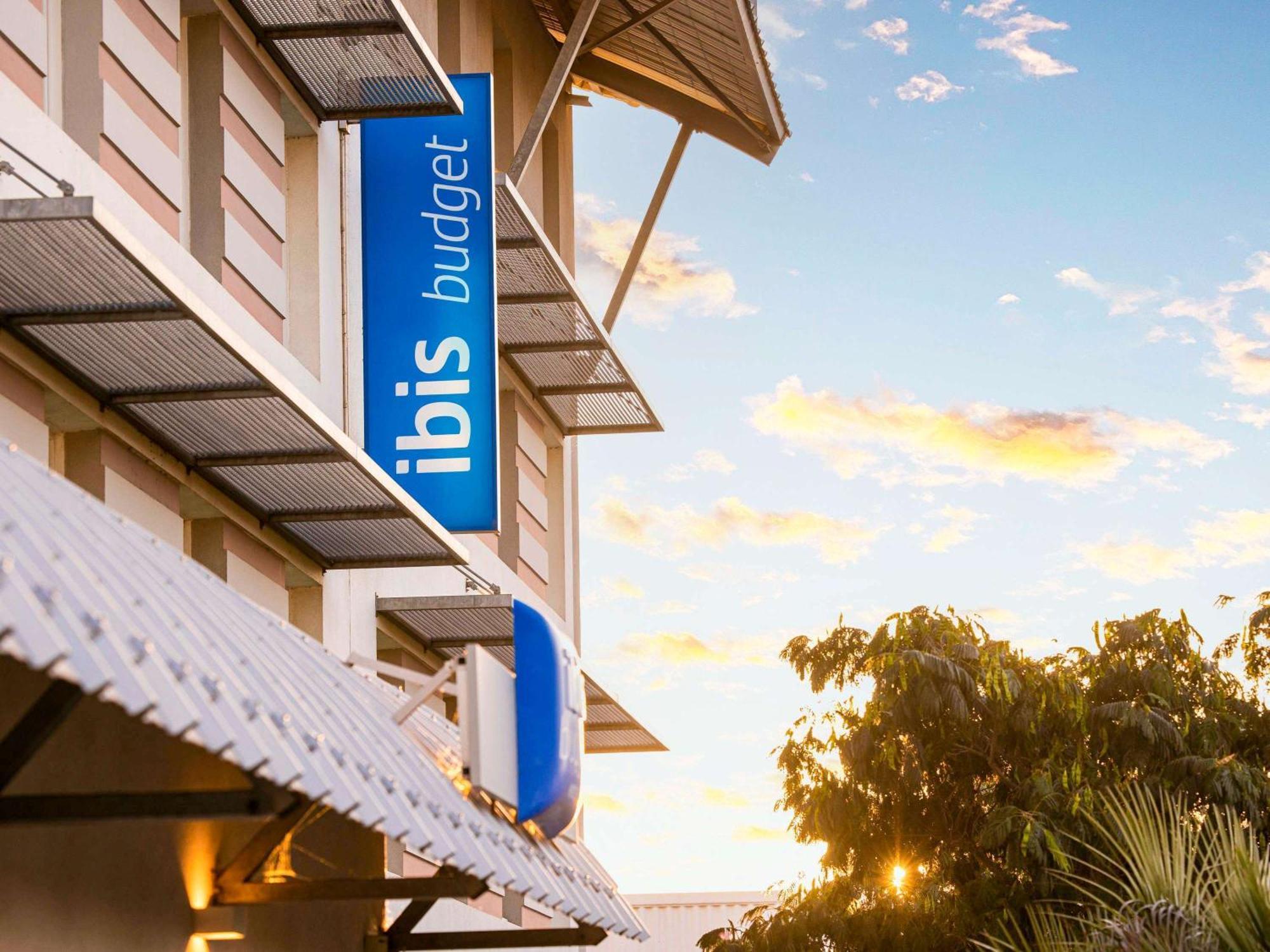 Ibis Budget Carcassonne Aeroport - A61 외부 사진