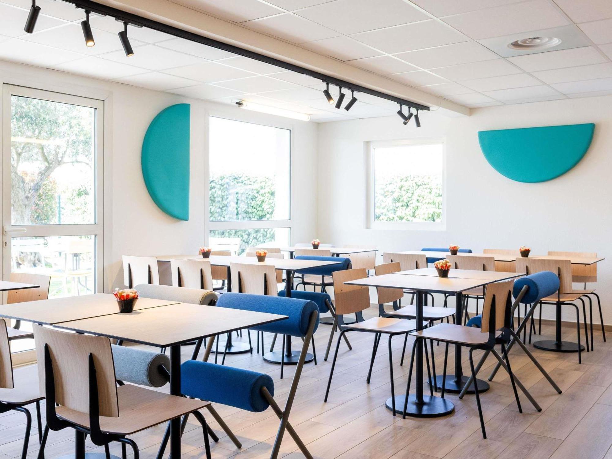 Ibis Budget Carcassonne Aeroport - A61 외부 사진