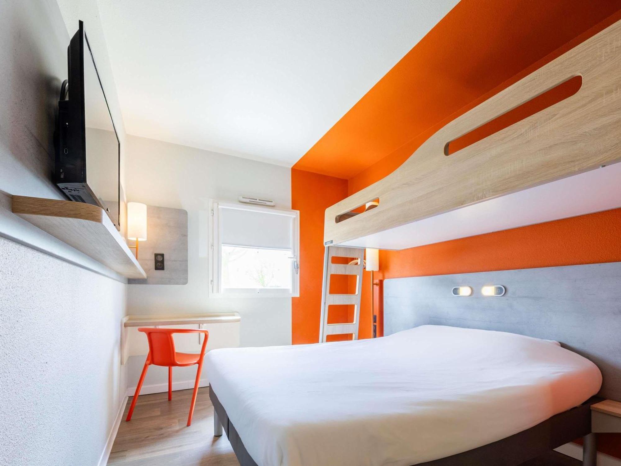 Ibis Budget Carcassonne Aeroport - A61 외부 사진