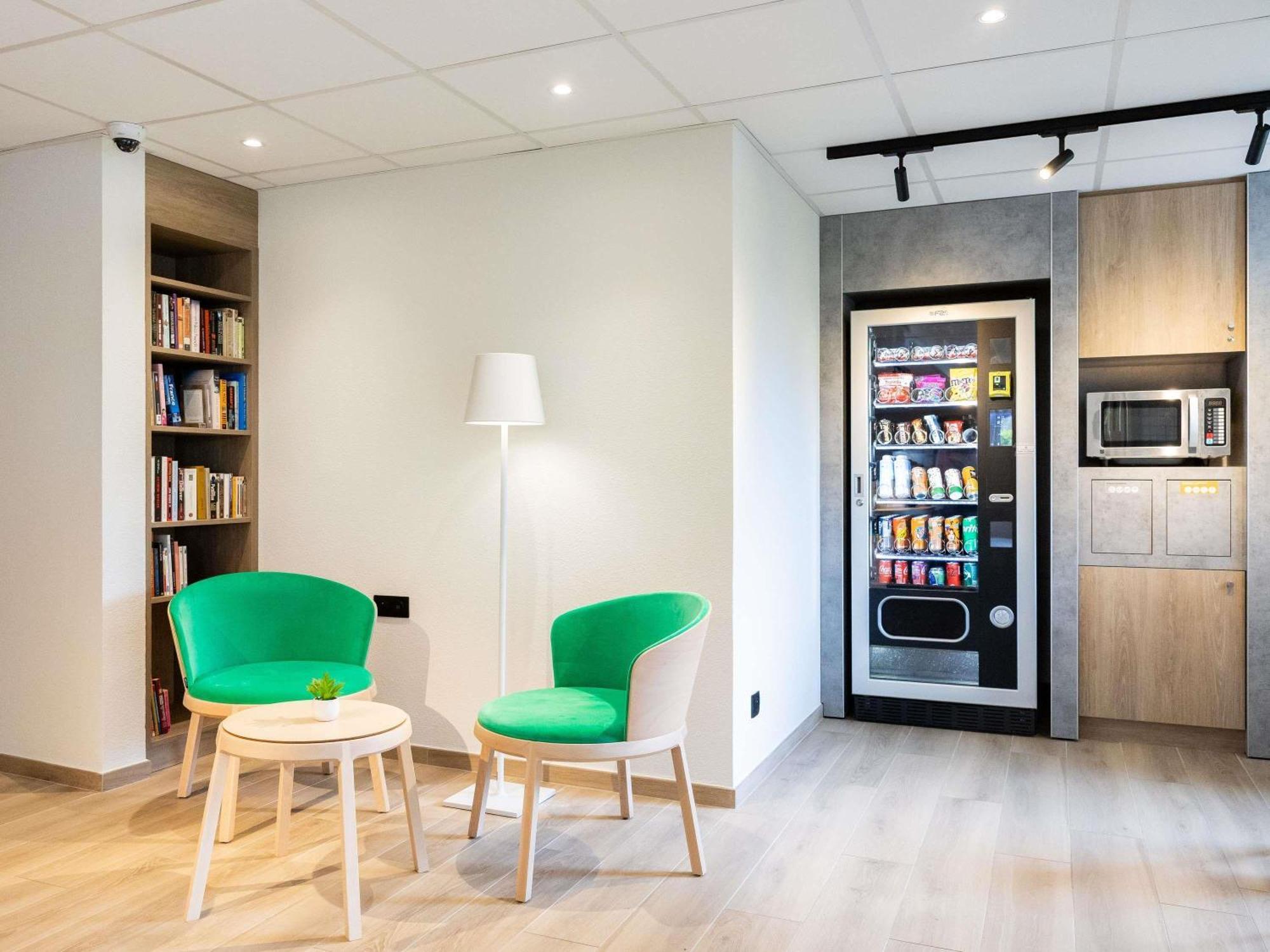 Ibis Budget Carcassonne Aeroport - A61 외부 사진